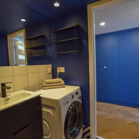 Apartamento Premier Apartment Center - 5 Minutes Walk To Rynek Breslavia